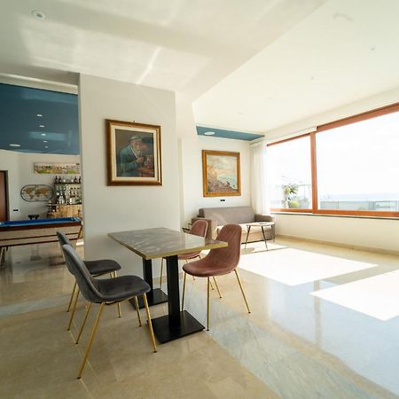 Villa Tito Livio Starguest Поццуолі Екстер'єр фото